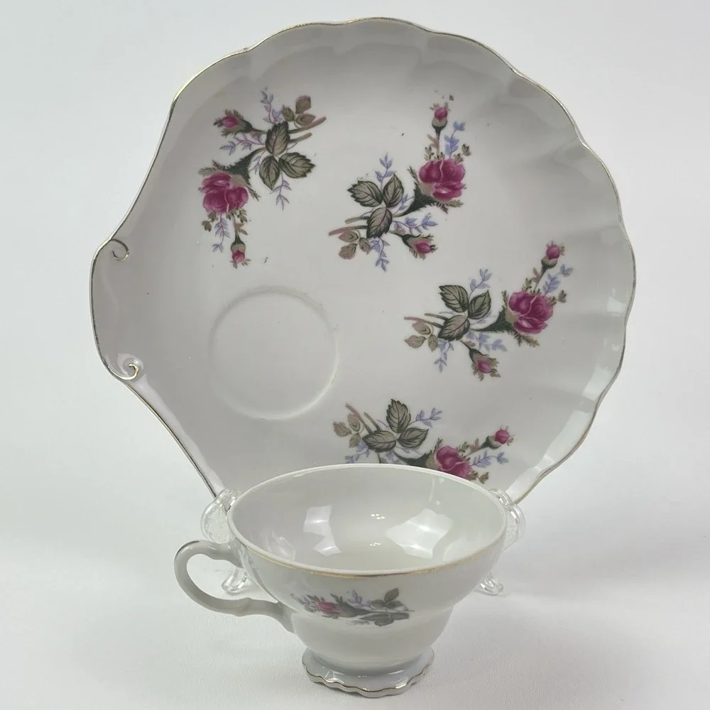 Vintage Dessert Plate and Cup Scalloped Roses Hand Painted Tea And Cake Snack‎